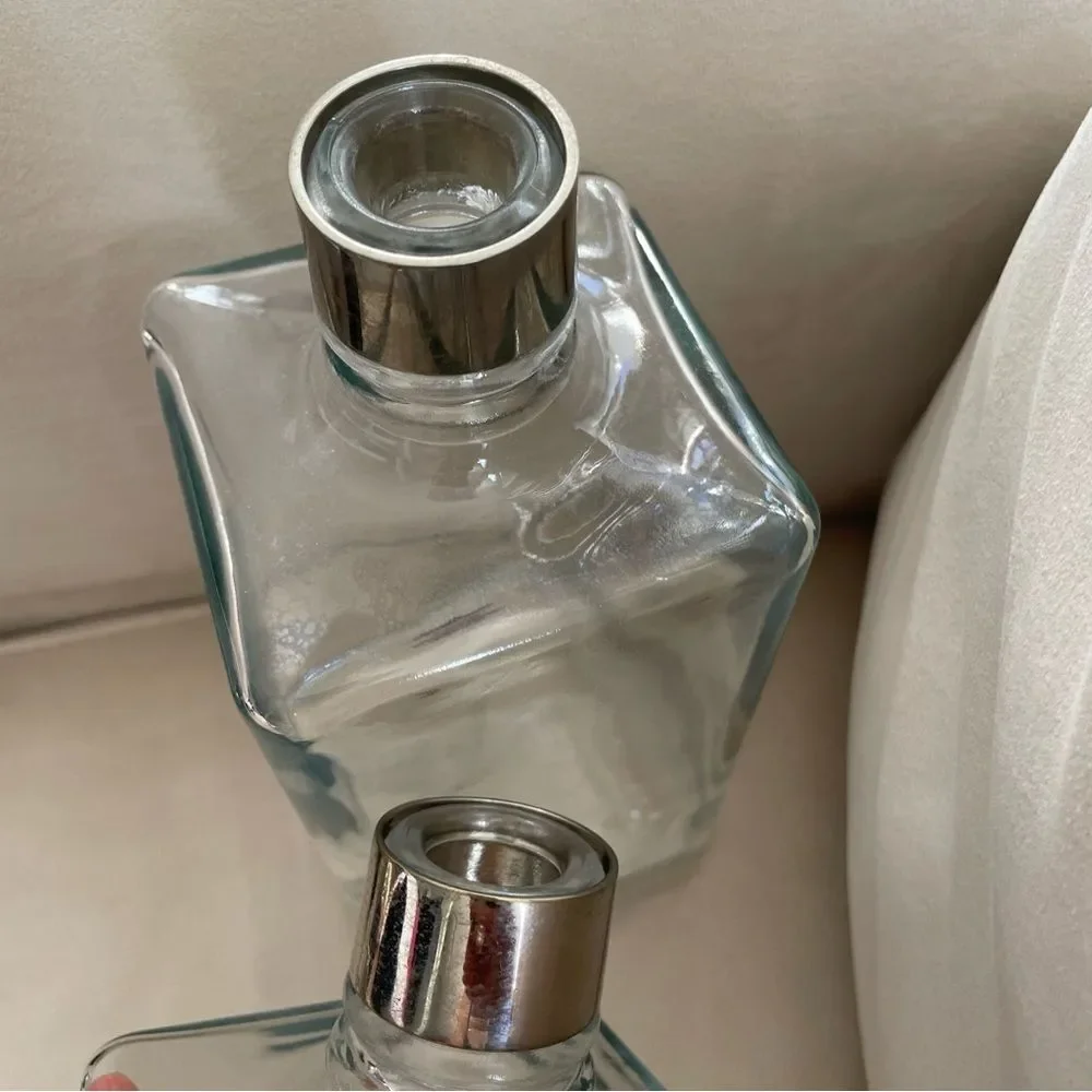 Crate & Barrel Barware Pump Top Liquor Decanters Set Of 2 Vodka & Bourbon